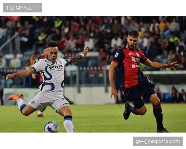 卡利亚里3-3热那亚上演进球大战，两队各取一分