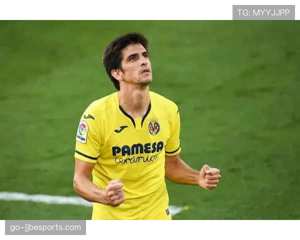 通讯：从伤病中归来——专访比利亚雷亚尔队长莫雷诺